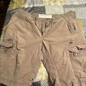 Aeropostale Men's Tan Cargo Shorts